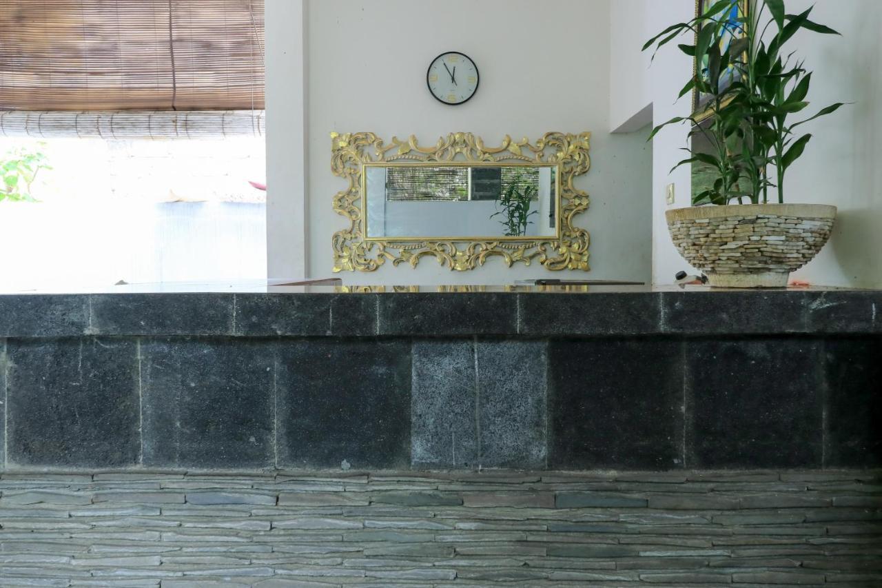 ปนโดะก์ อินดะห์ จิตารัม Hotel เดนปาซาร์ ภายนอก รูปภาพ